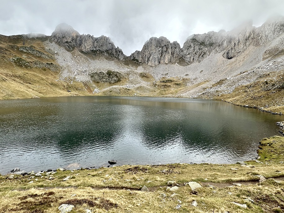 Entre las aves, por la Sierra de Partara.