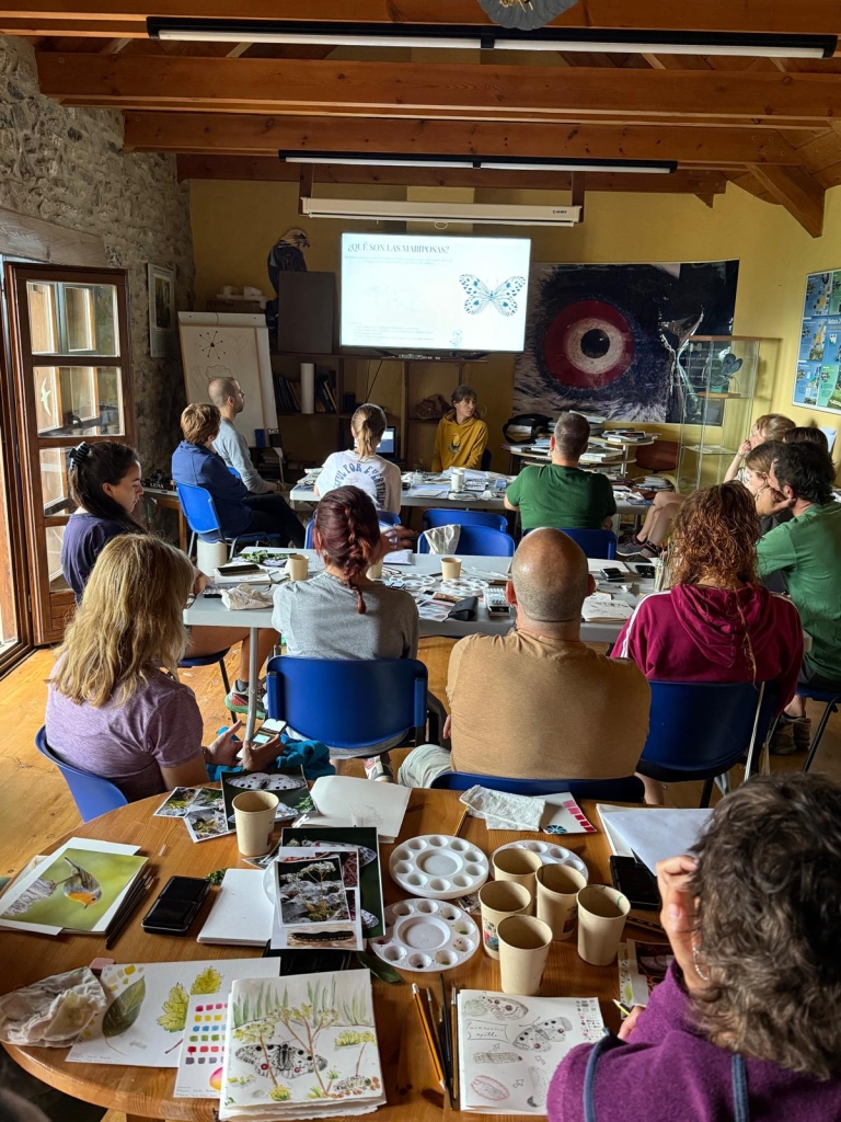 Patas, plumas, pelos y pétalos