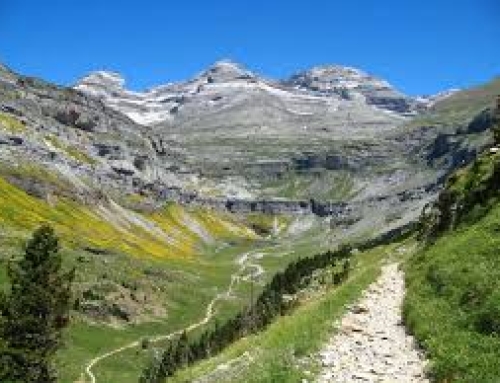 El Pirineo se calienta: tres días menos de heladas y casi cinco más de verano por década.